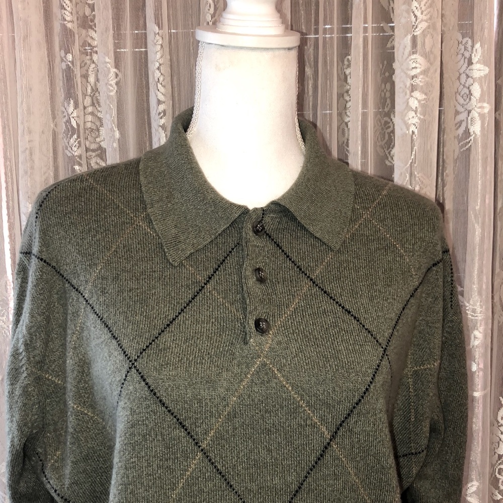 NEW LISTING! Mens Dockers Pull Over Sweater